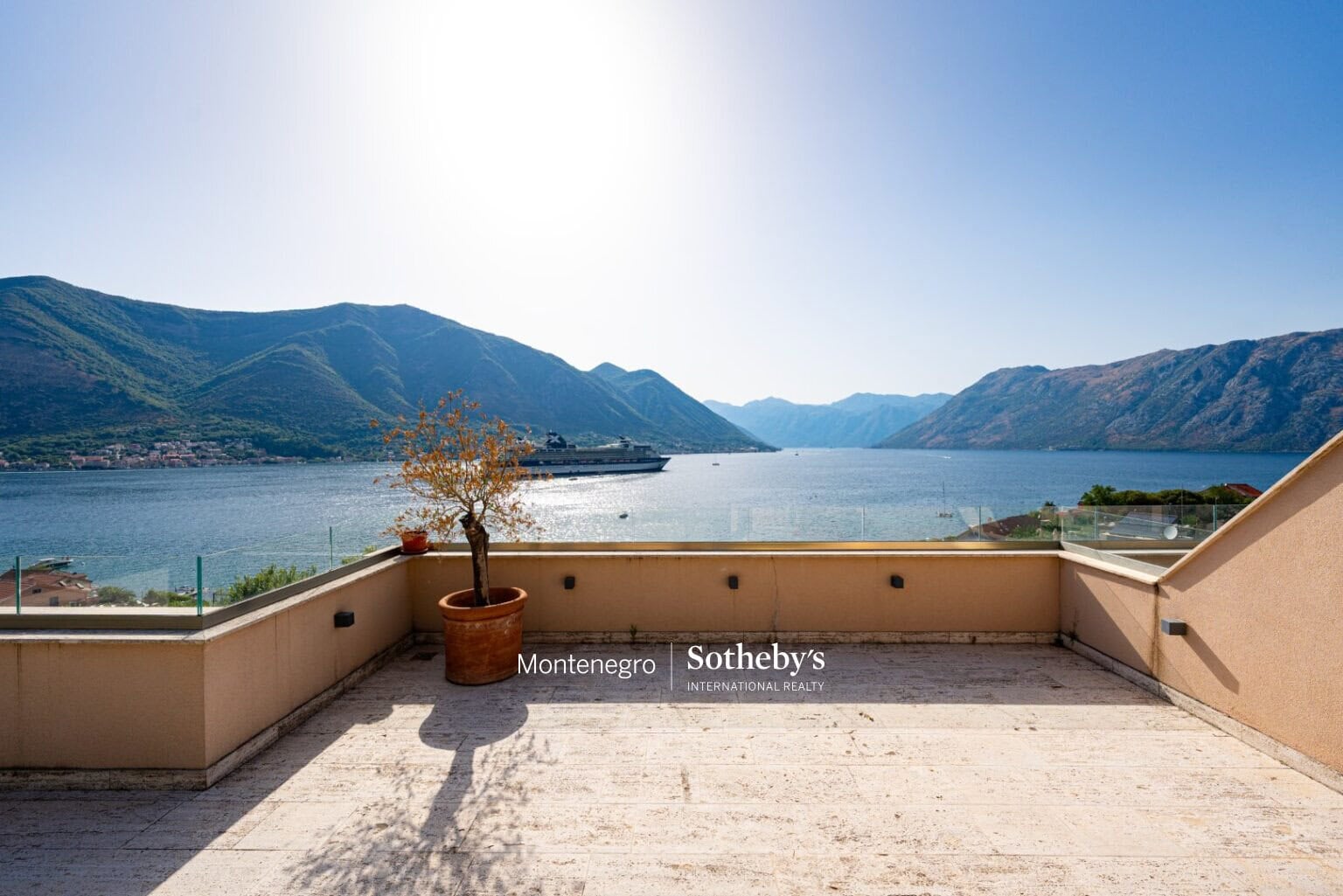 Furnished 2bdr Sea-view Apartment Dobrota