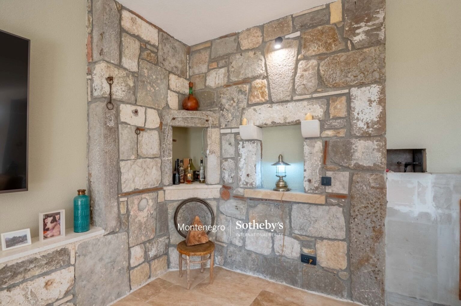 Buljarica Stone Villa