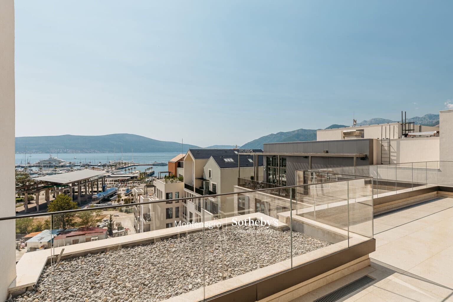 Ostro Penthouse, Boka Place