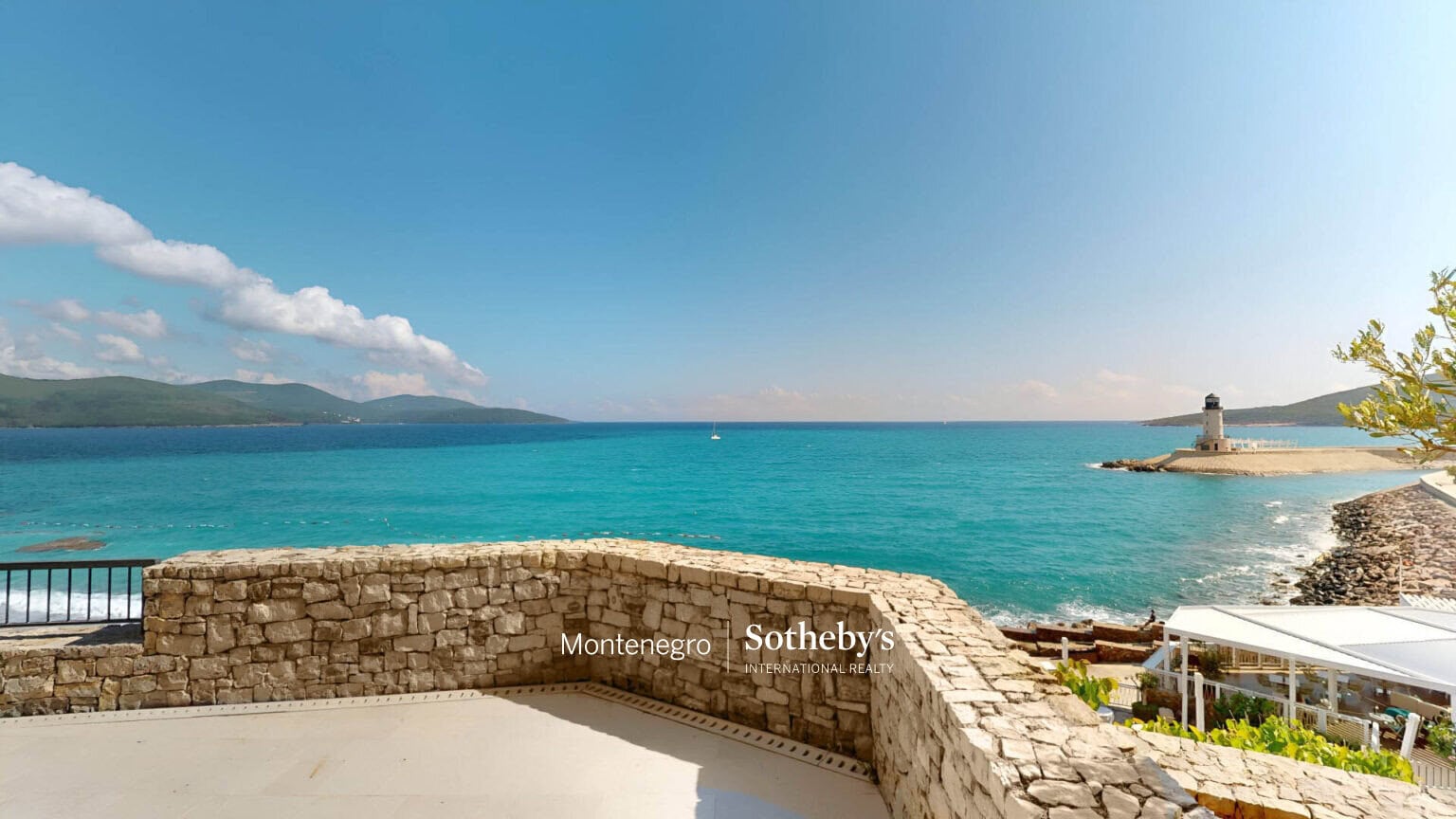 Two-bedroom exclusive apartment, Luštica Bay