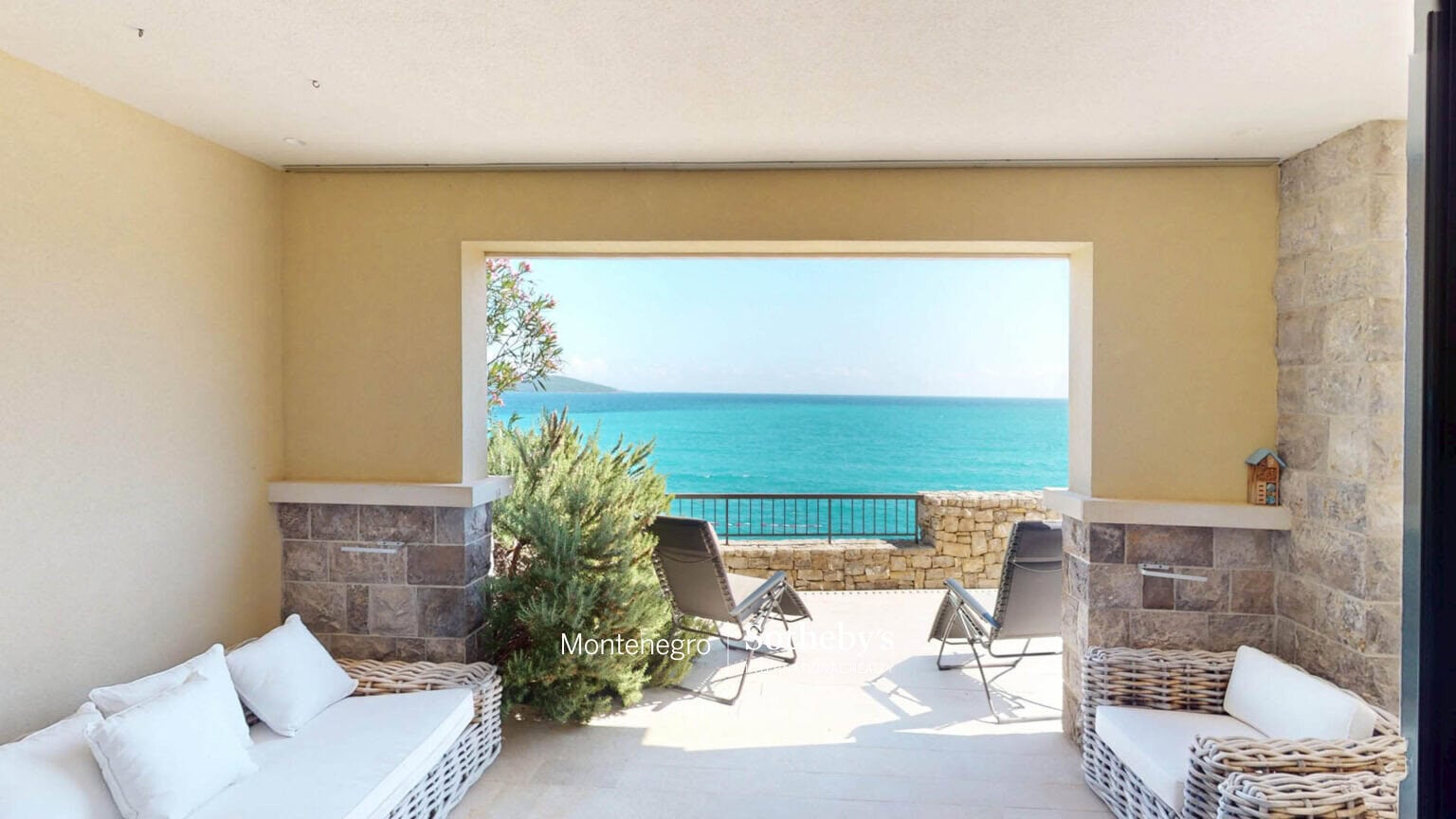 Two-bedroom exclusive apartment, Luštica Bay