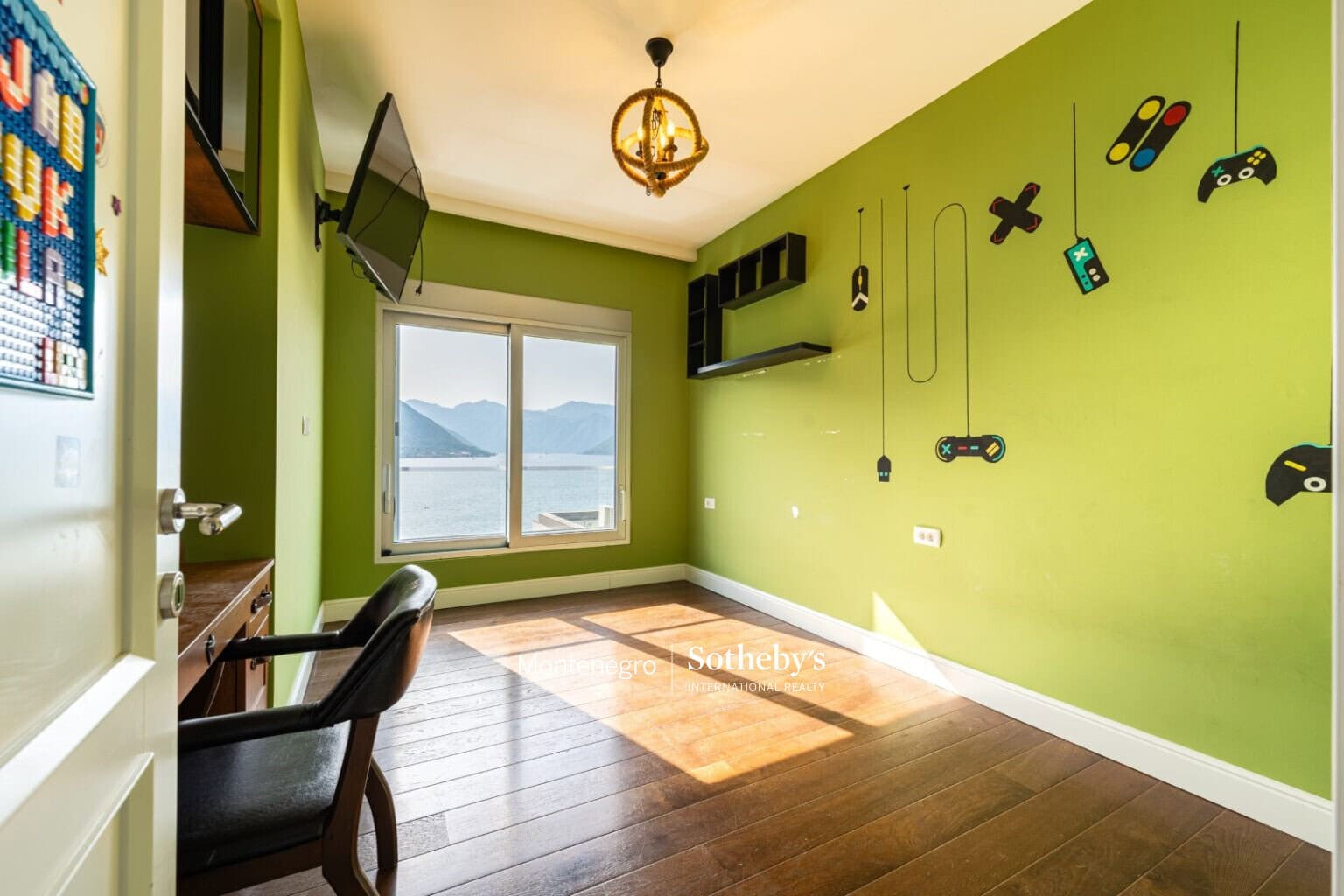 Furnished 2bdr Sea-view Apartment Dobrota
