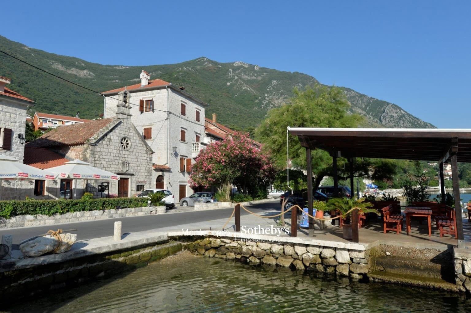Historical stone villa Prcanj