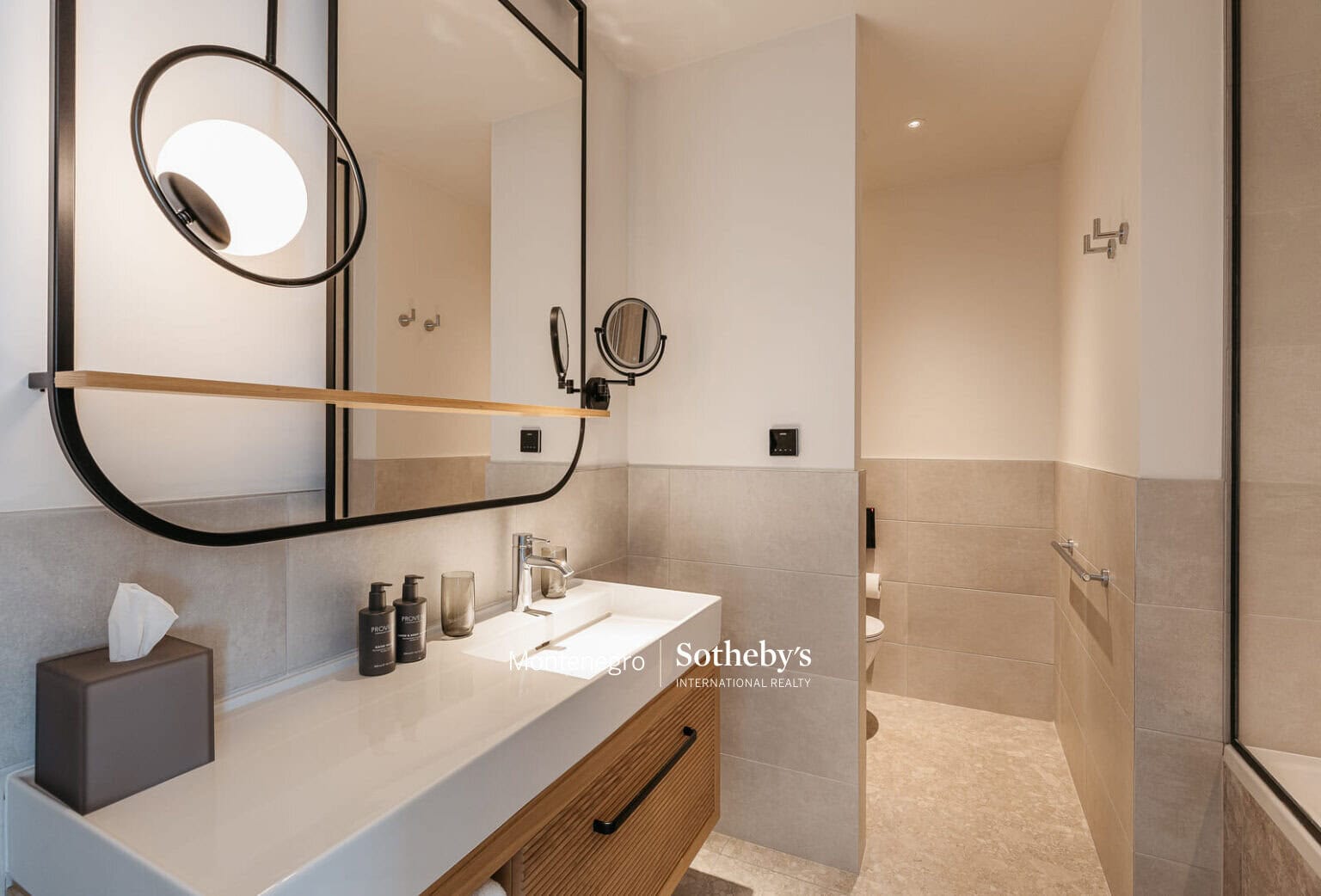 Ostro Penthouse, Boka Place