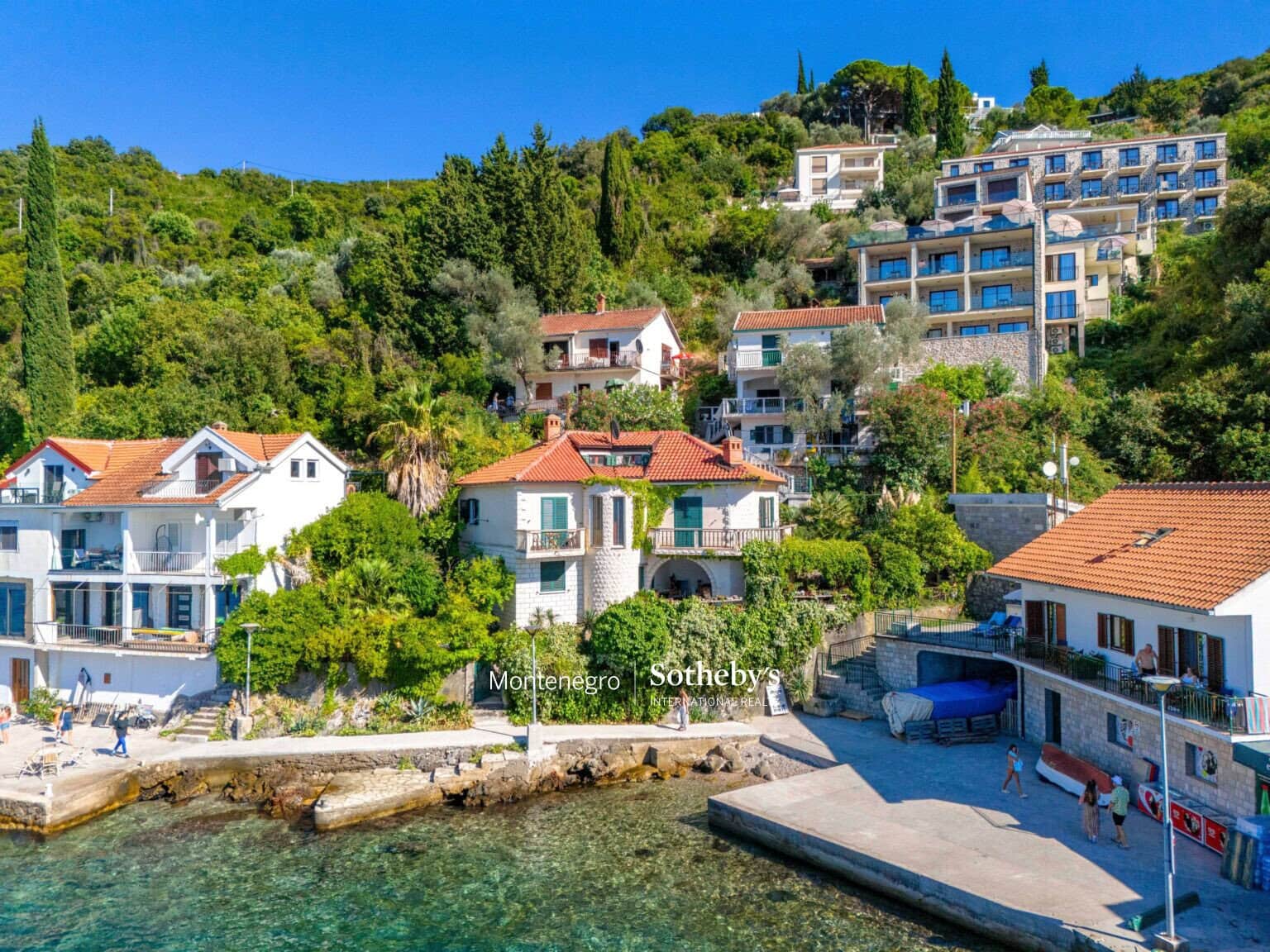 Waterside house Rose, Lustica