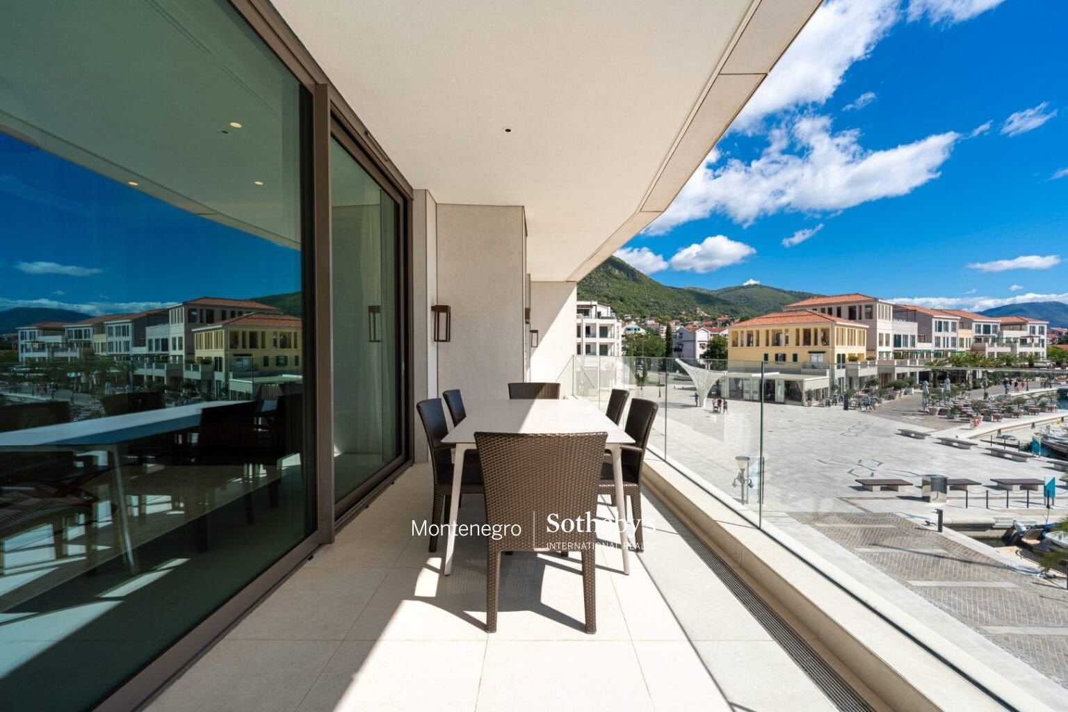 Portonovi 2bdr Marina Apartment