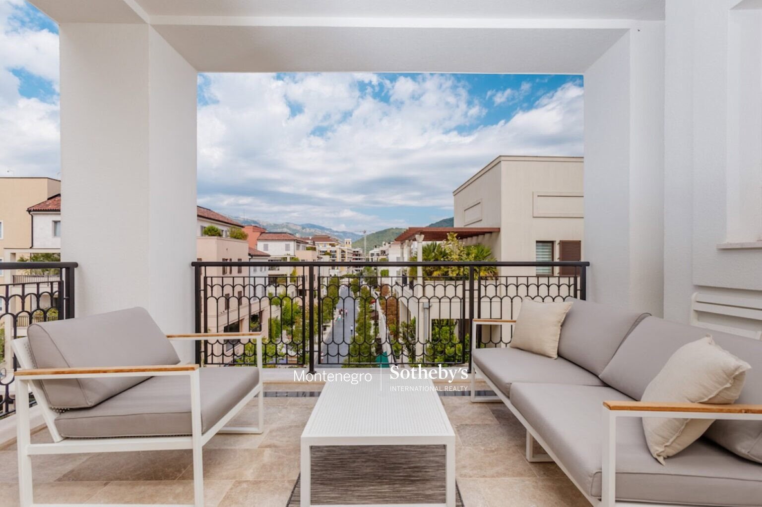 Ksenija Residence 2bdr Apartment for Rent