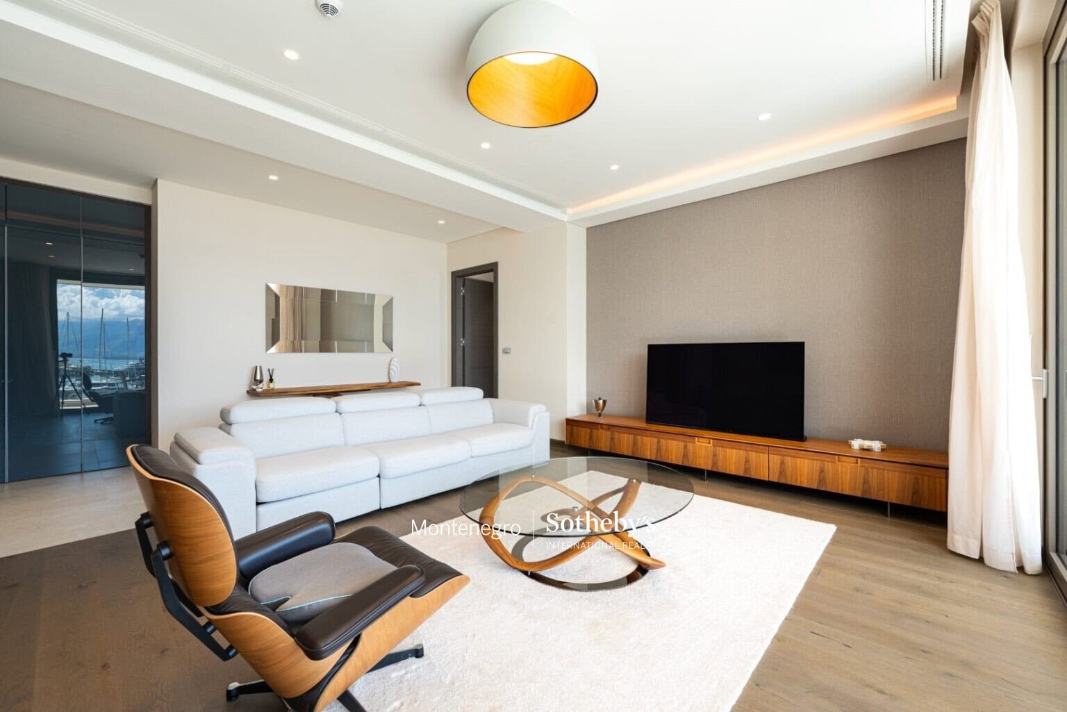 Portonovi 2bdr Marina Apartment
