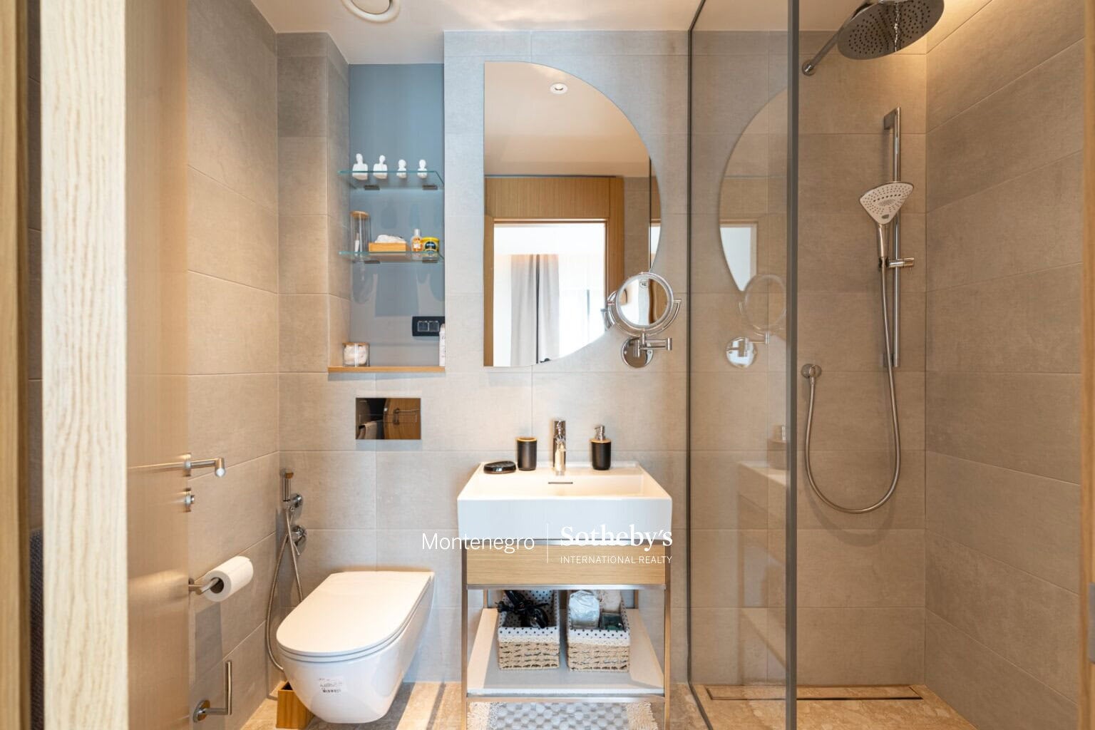 Furnished 2bdr Apartment Alba