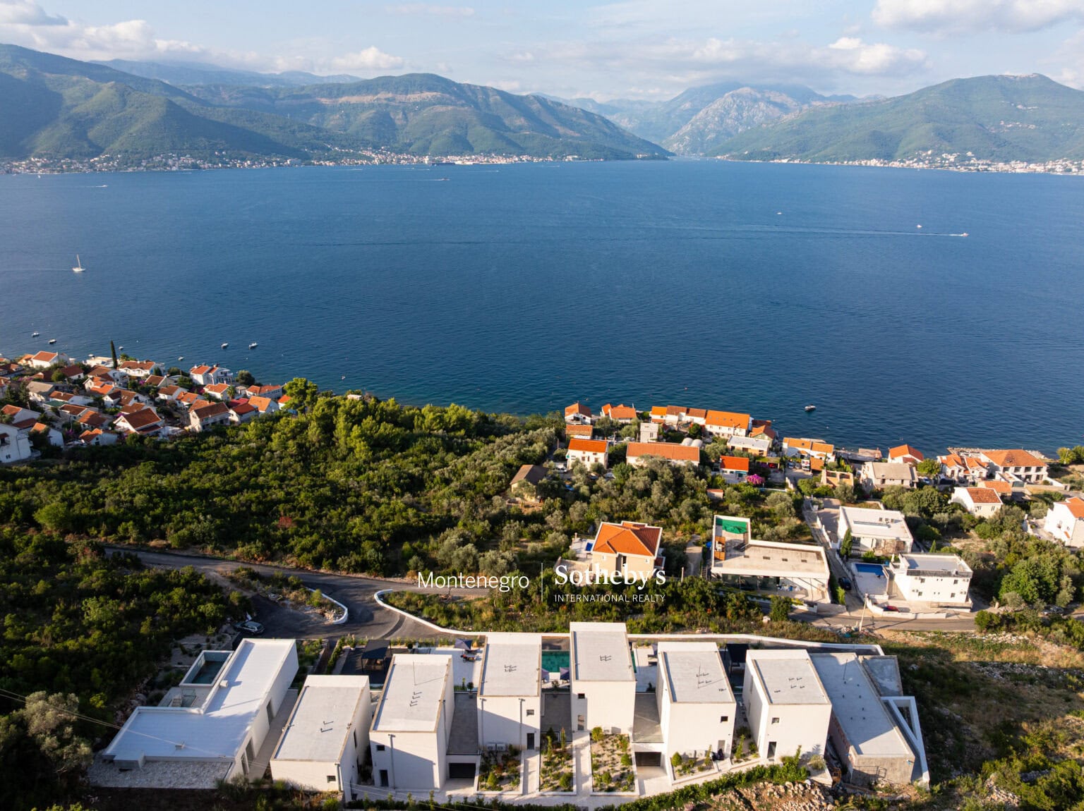 Luxury Sea-View Apartment for Rent,Krasici