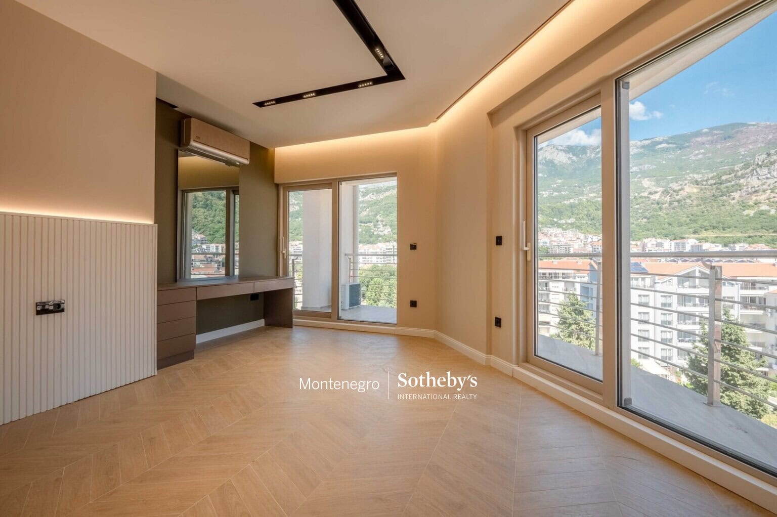 Luxury 3bdr Penthouse