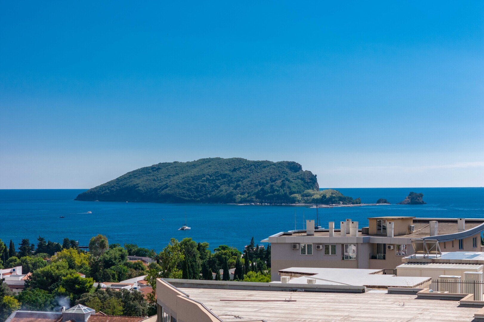 Luxury 3bdr Penthouse
