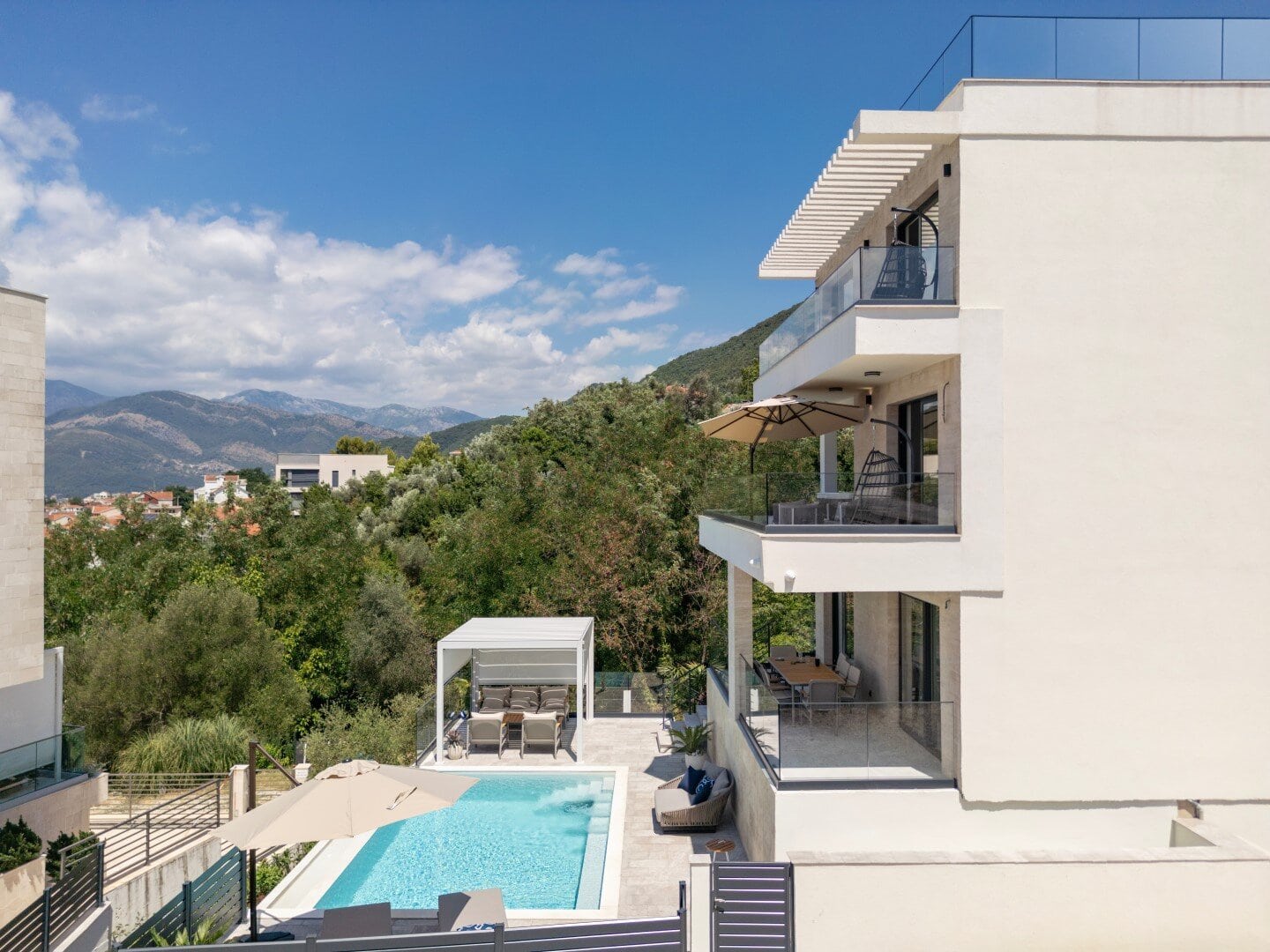 Furnished 4bdr Villa Marici for Rent