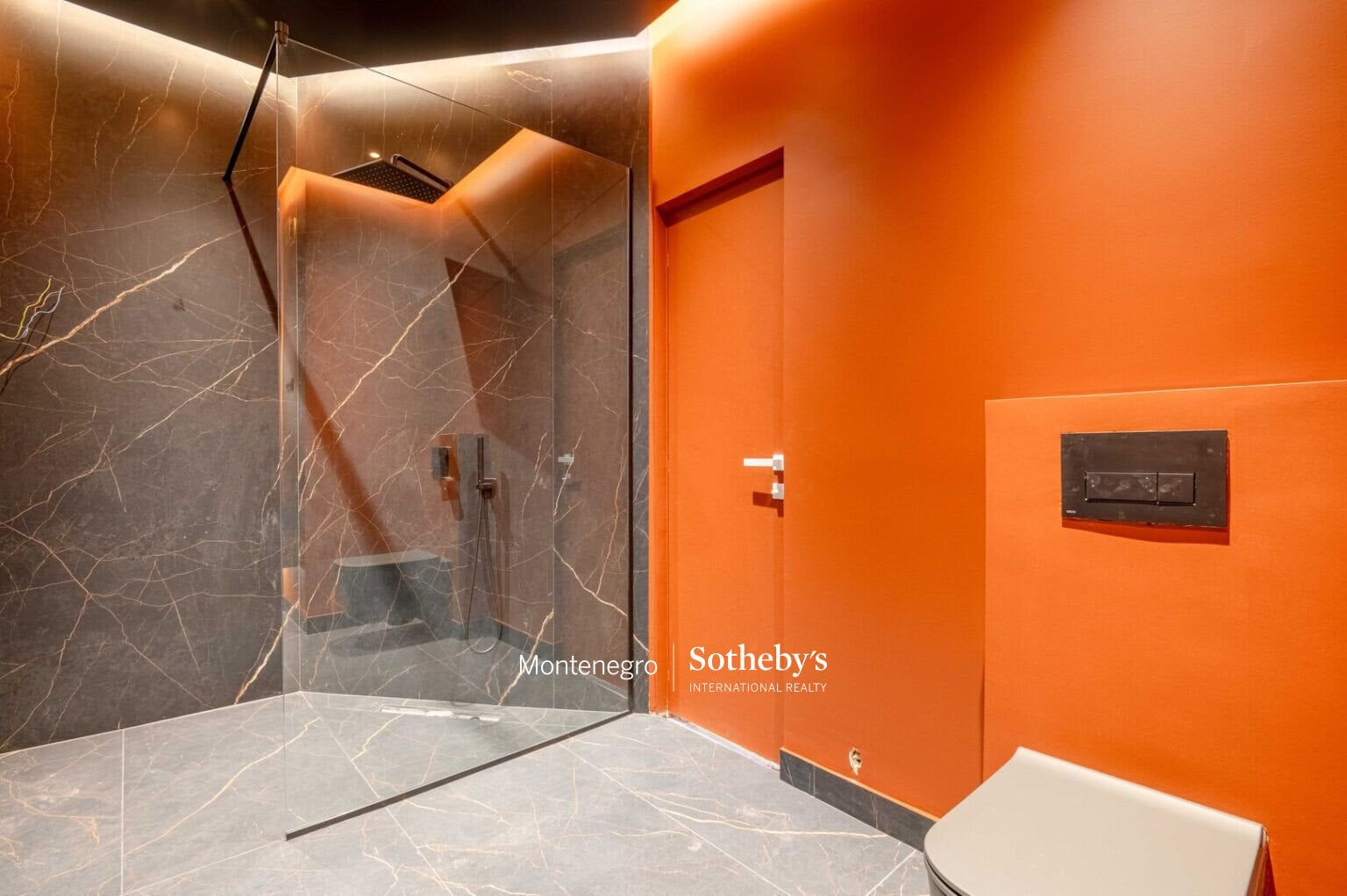 Luxury 3bdr Penthouse