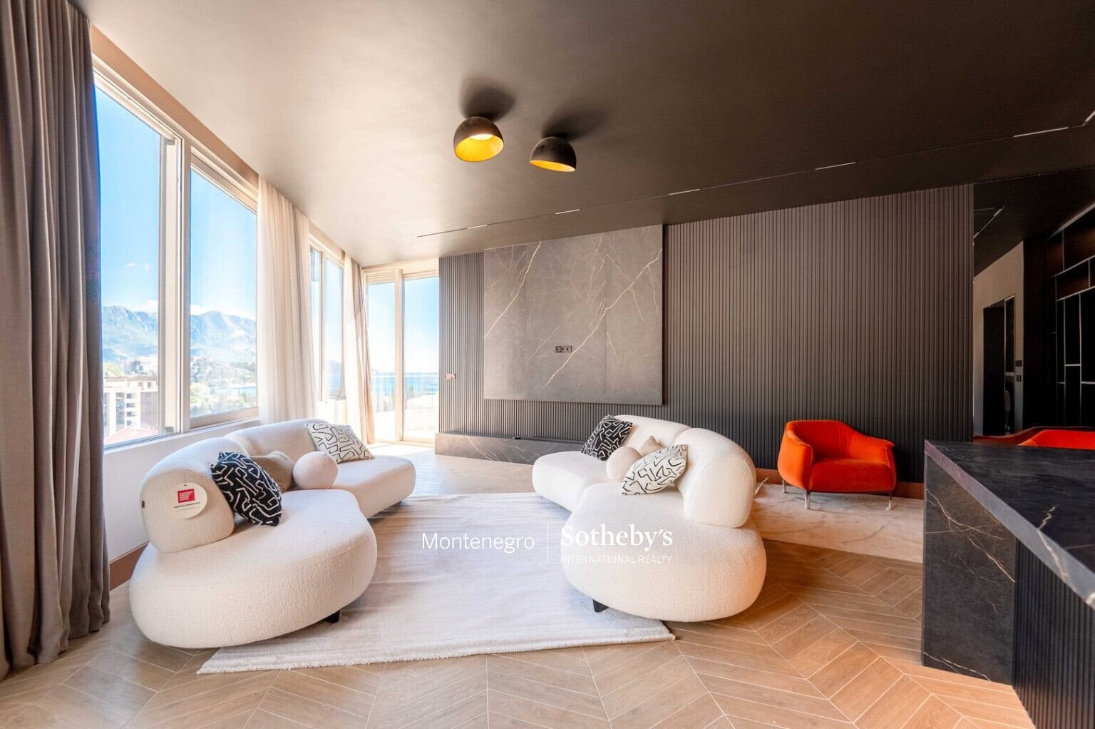 Luxury 3bdr Penthouse