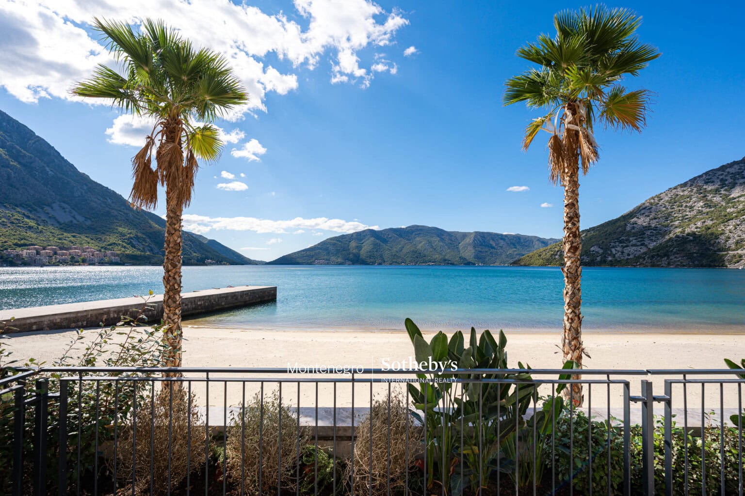 Movenpick 2 bedroom Beachfront Residence