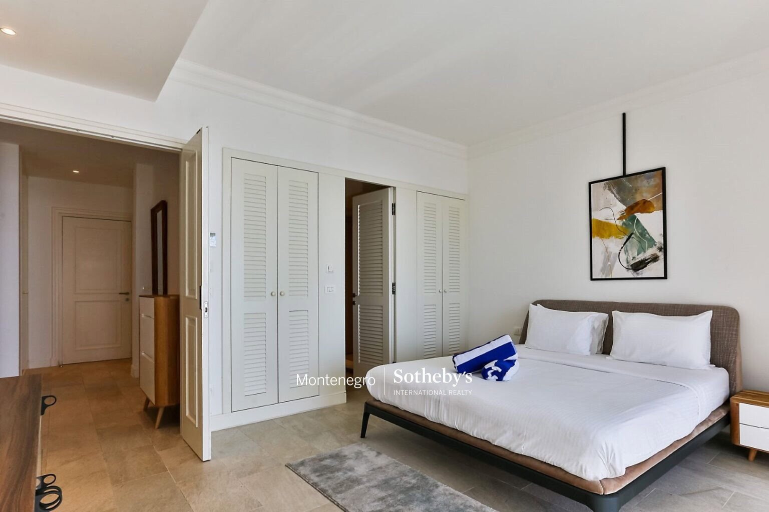 Furnished 2 bedroom Apartment Lustica Bay