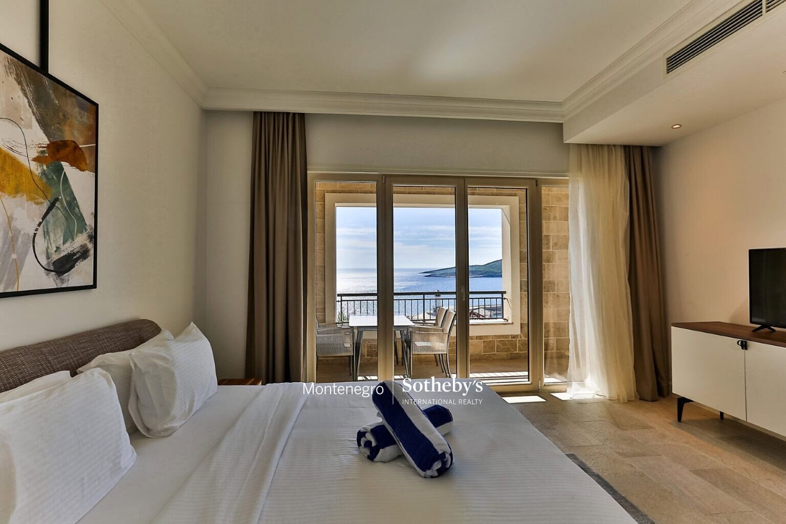 Furnished 2 bedroom Apartment Lustica Bay