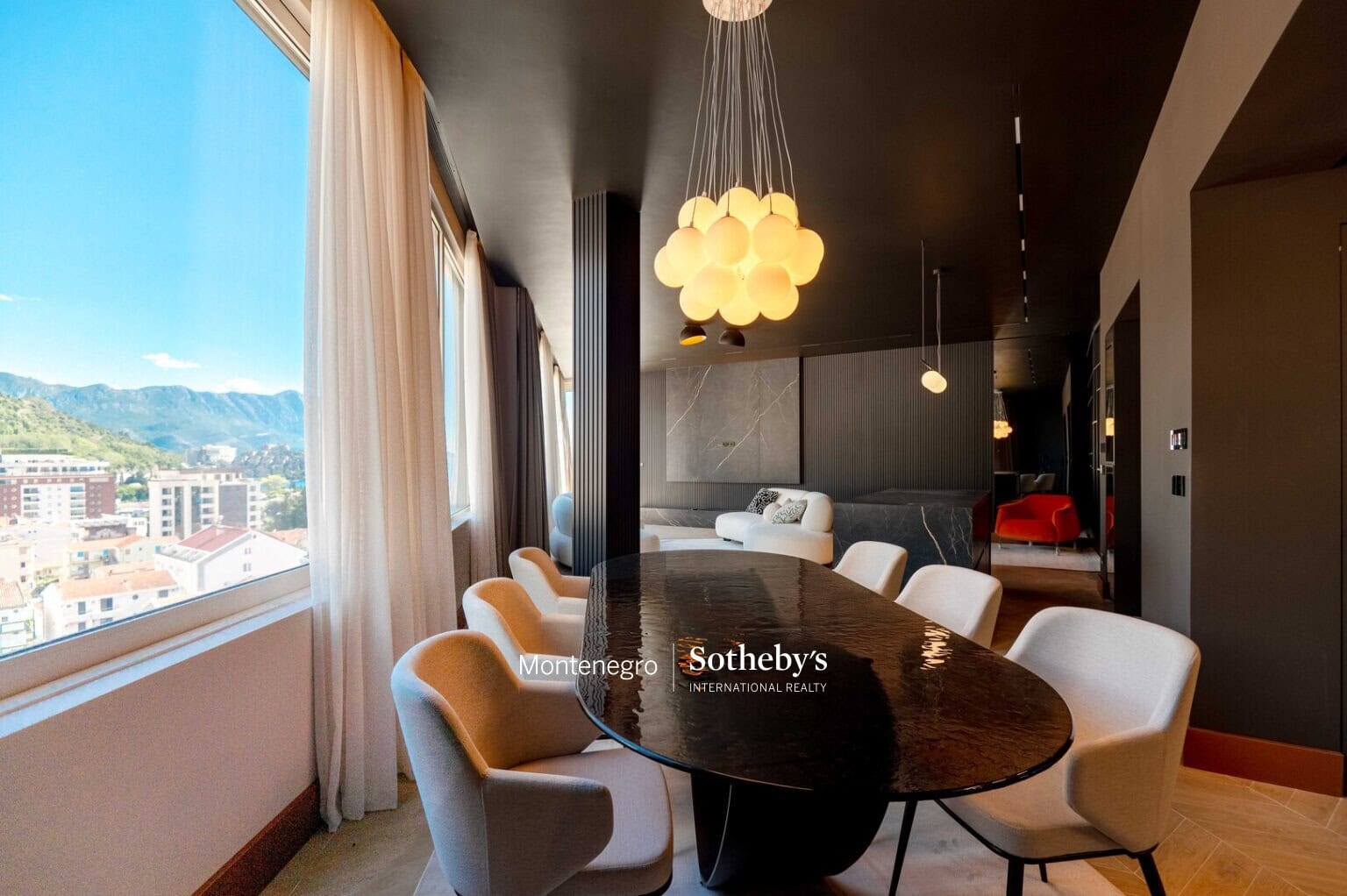 Luxury 3bdr Penthouse