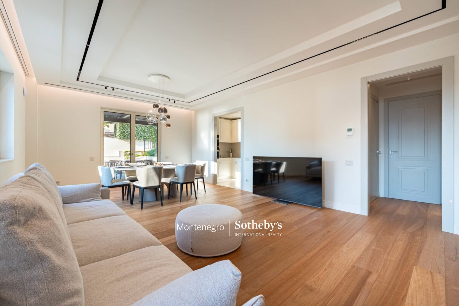 Zeta 3bdr Penthouse