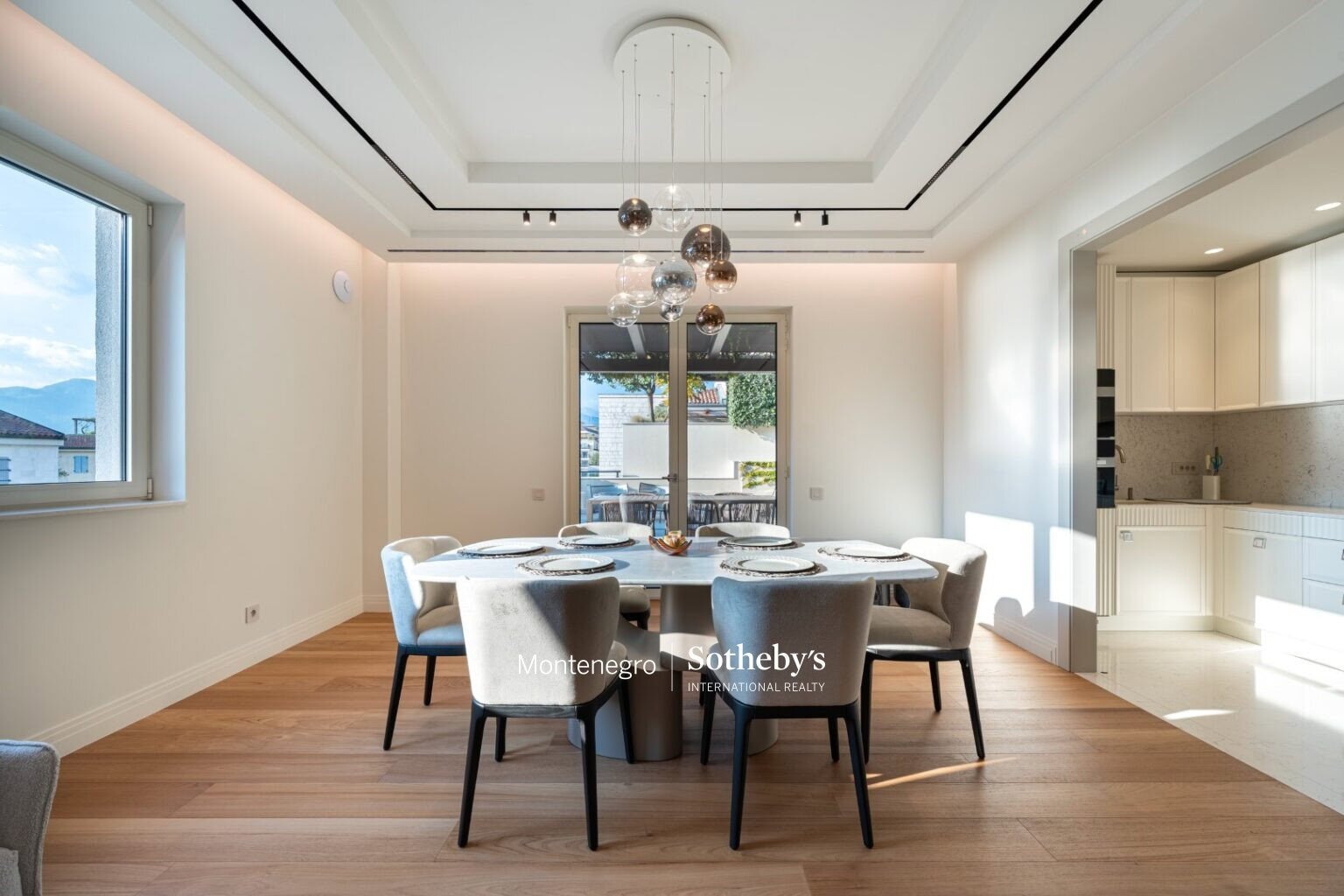 Zeta 3bdr Penthouse