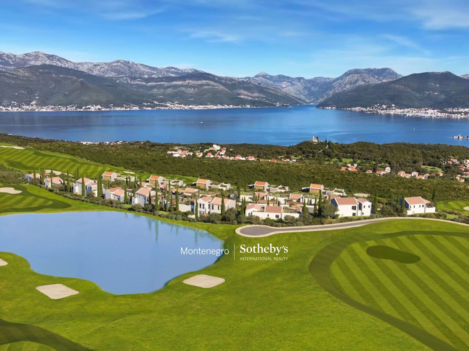 Luxurious Three-bedroom Villa, Lustica Bay