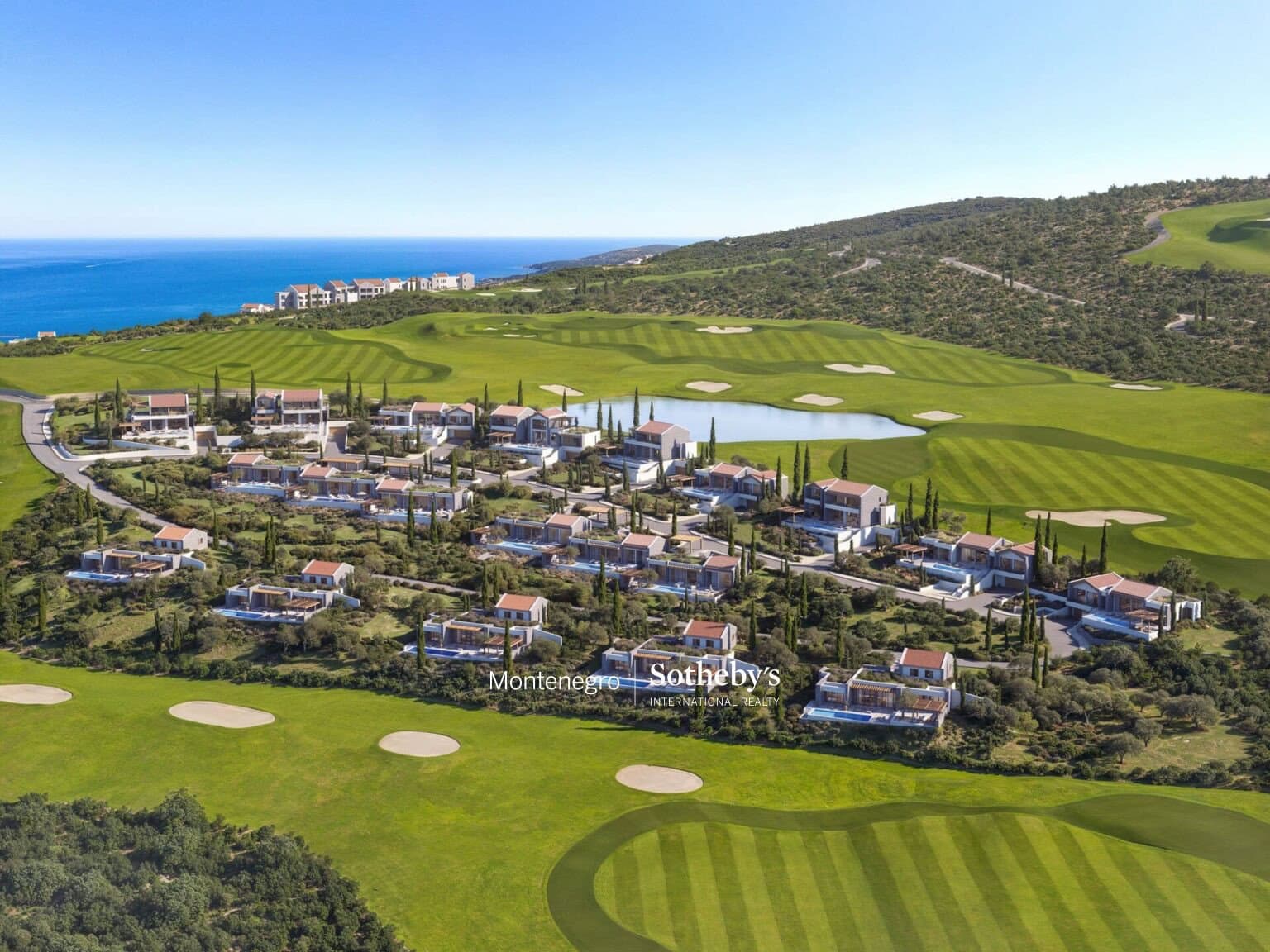 Luxurious Three-bedroom Villa, Lustica Bay