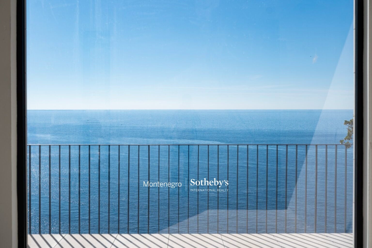 Cliffiside villa Skocidjevojka