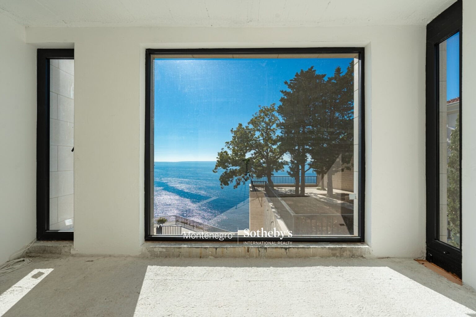 Cliffiside villa Skocidjevojka