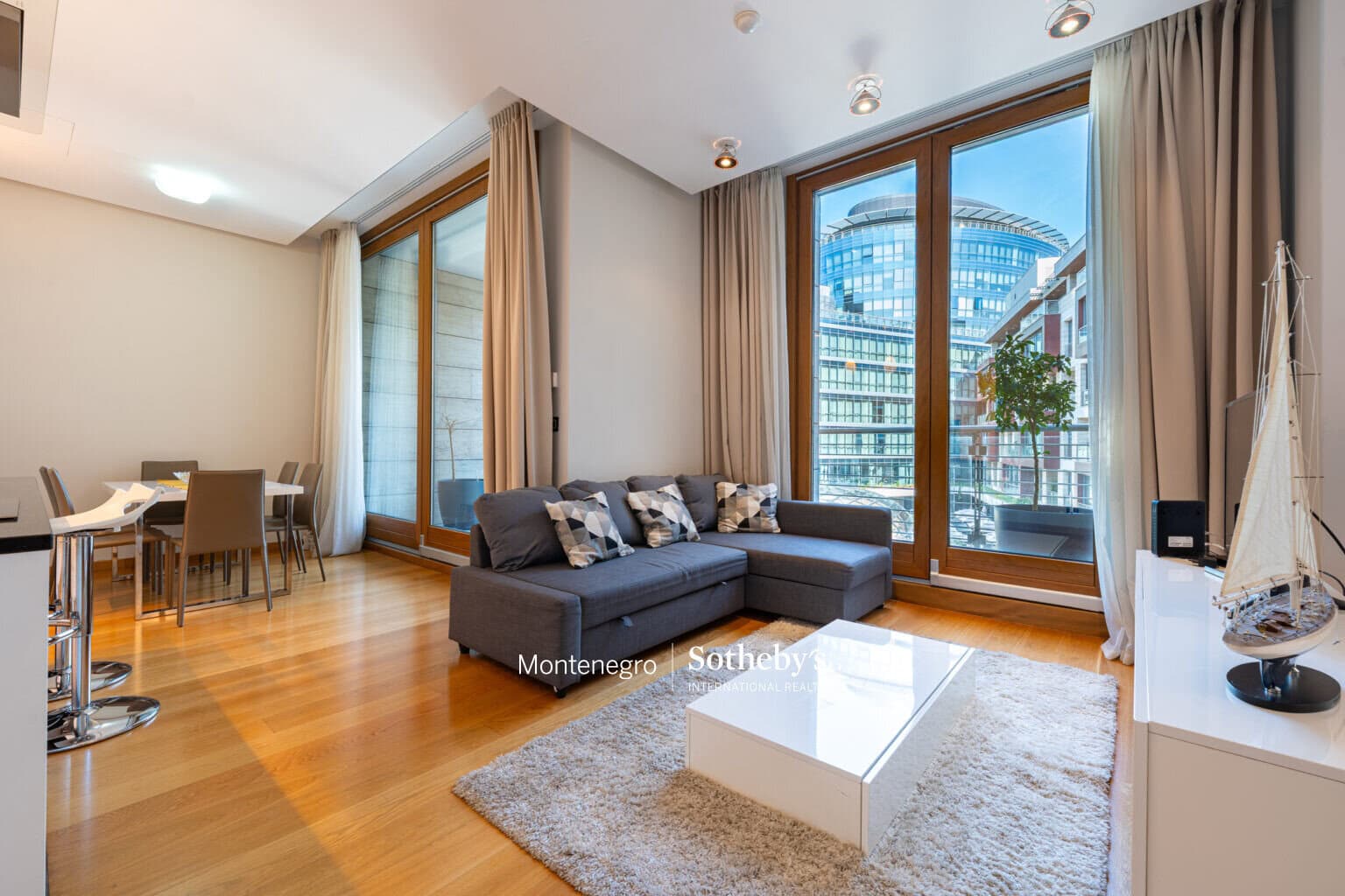 Capital Plaza One-Bedroom Apartment