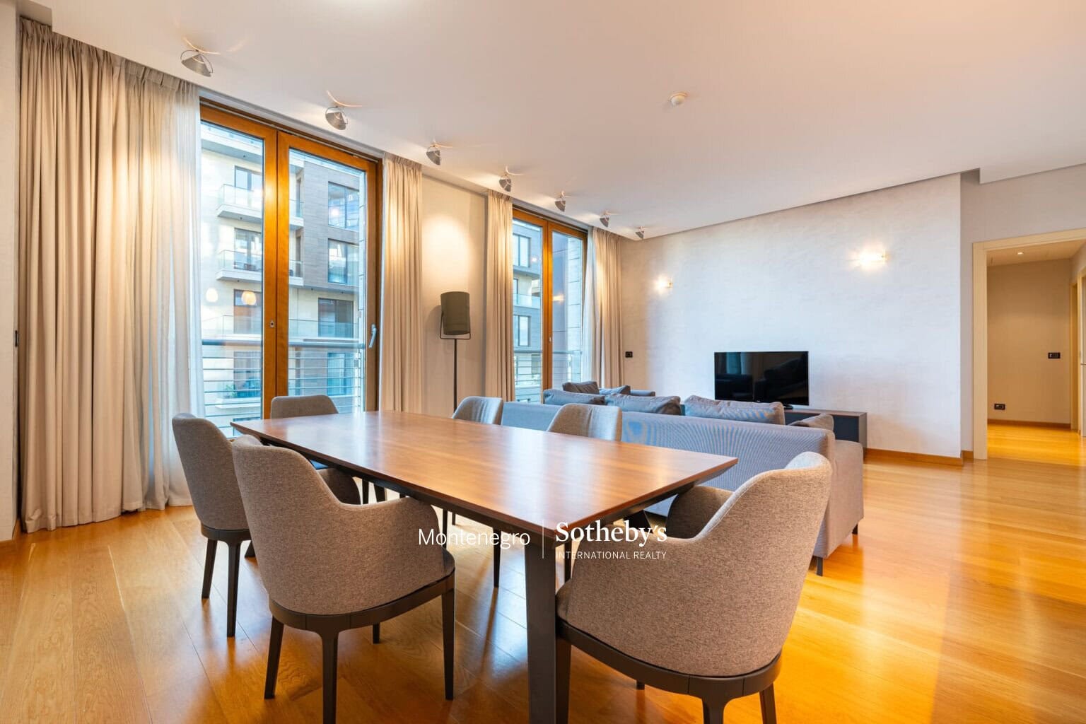 Capital Plaza Two-bedroom Apartment