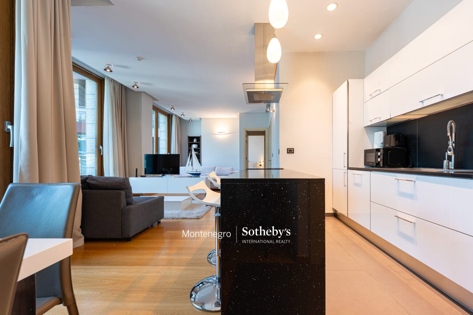 Capital Plaza One-Bedroom Apartment