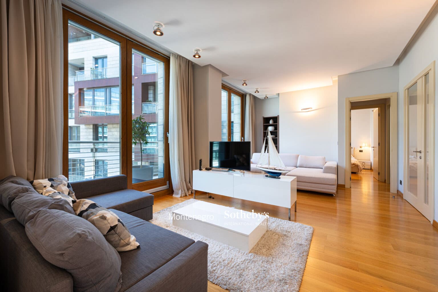 Capital Plaza One-Bedroom Apartment