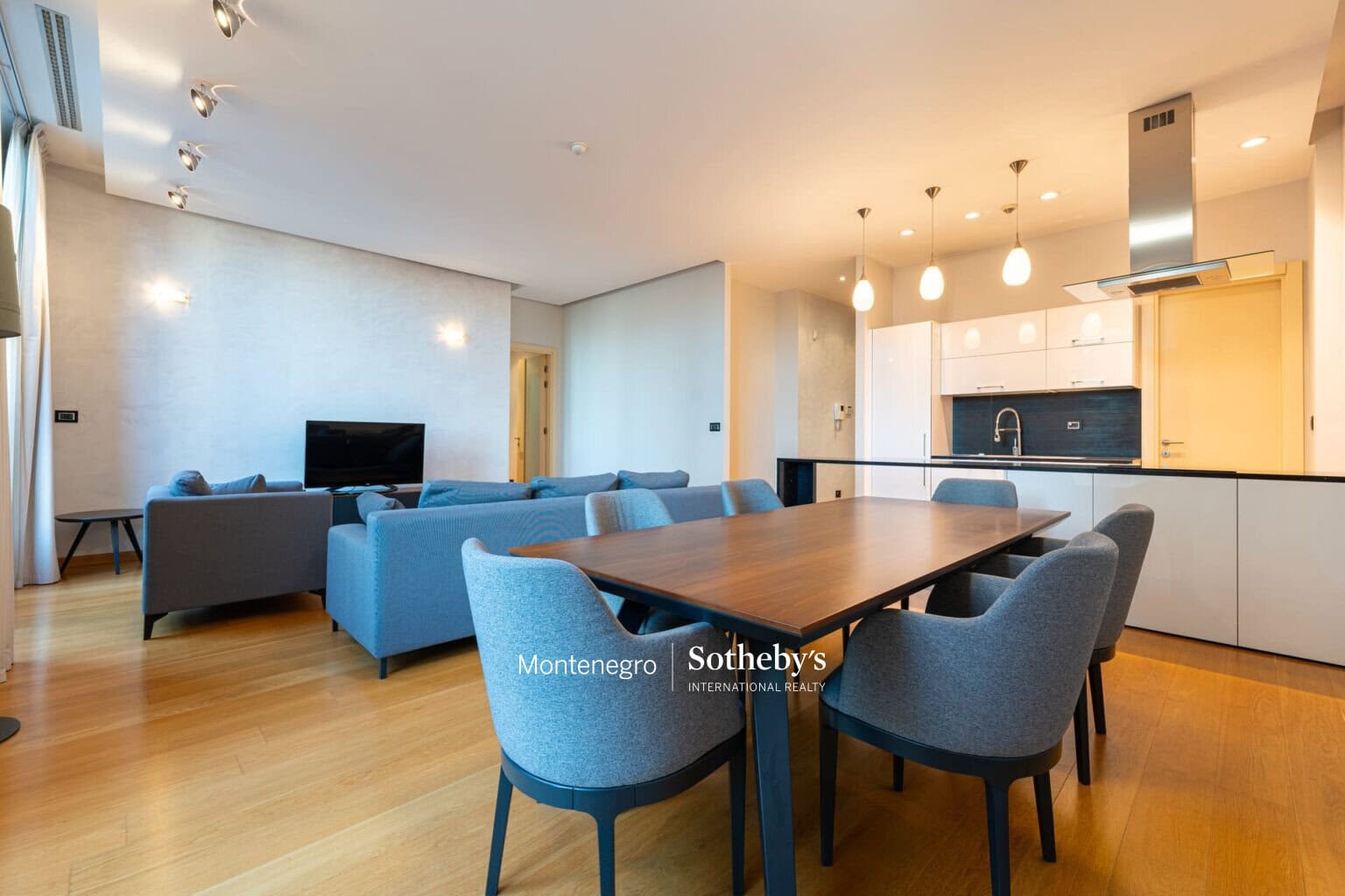 Capital Plaza Two-bedroom Apartment