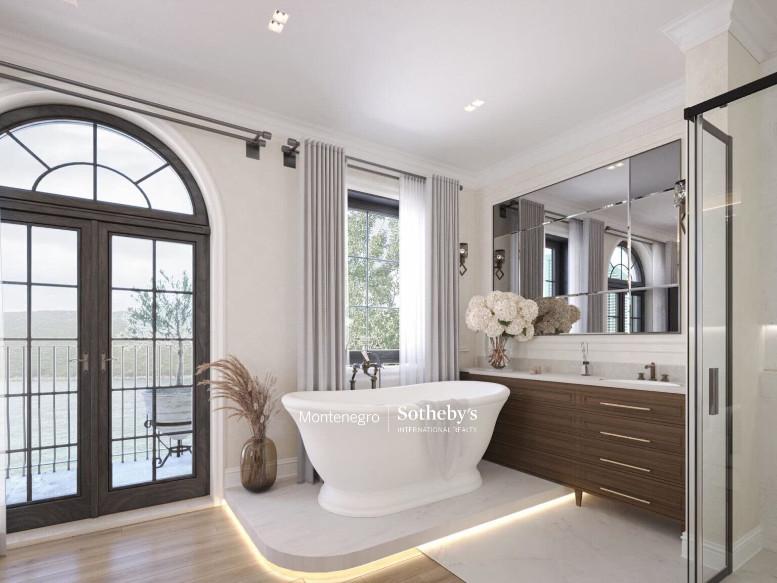 Luxury Waterfront Villa