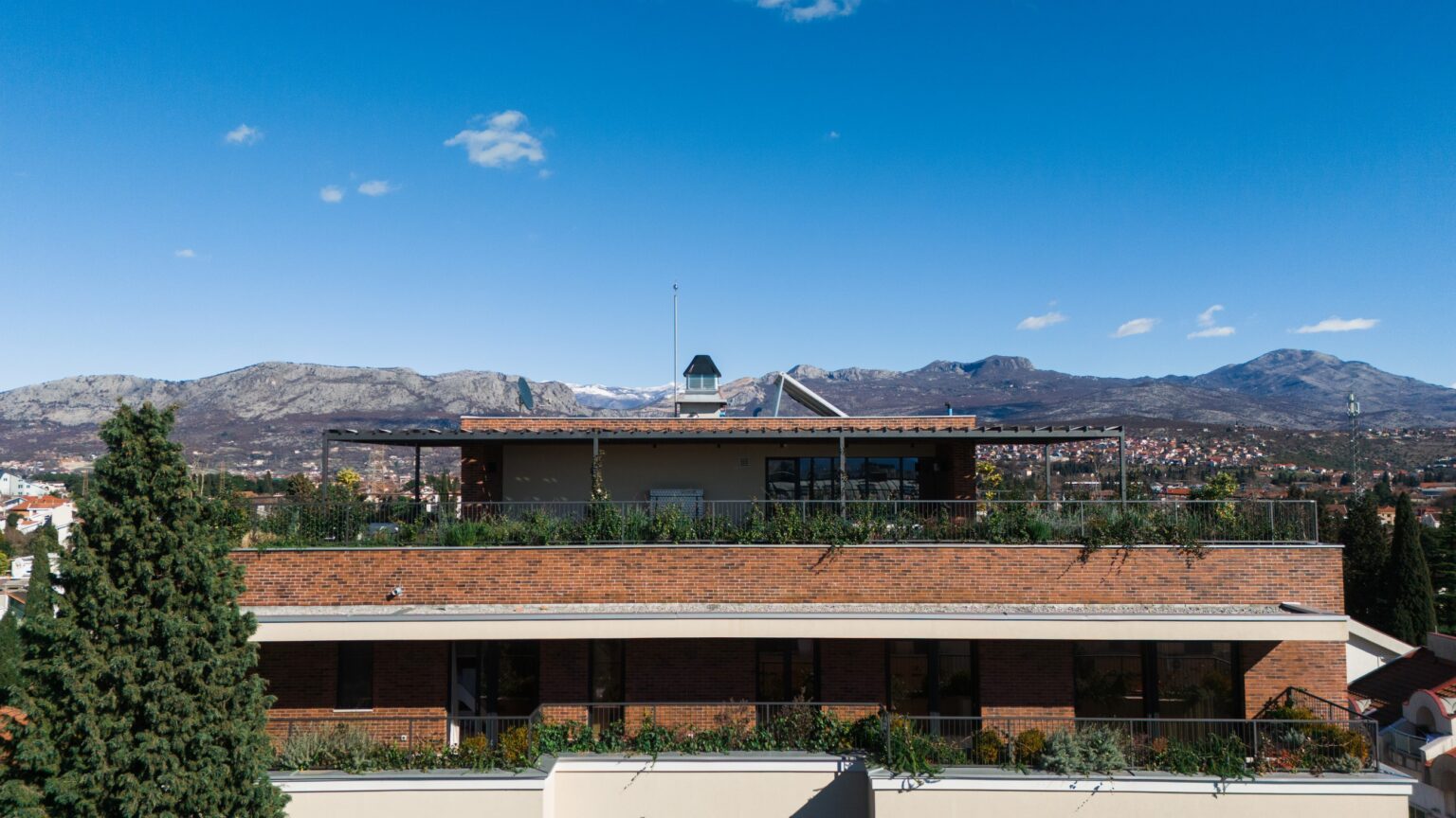 Signature Designer Penthouse Gorica C