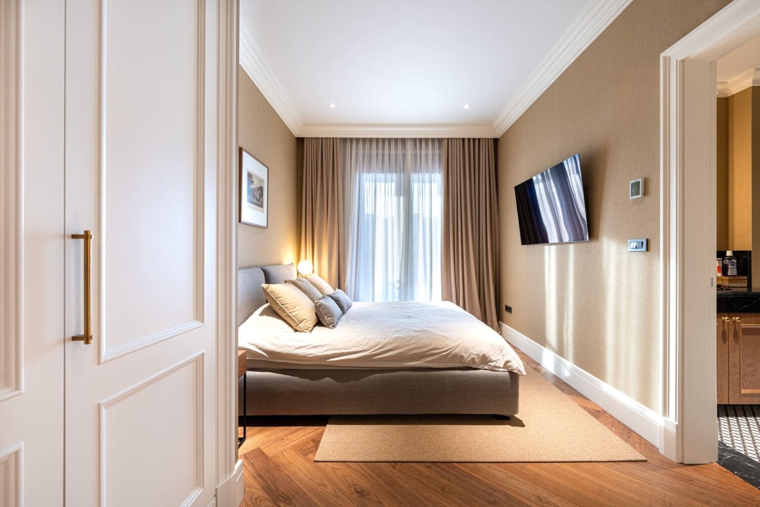 Signature Designer Penthouse Gorica C