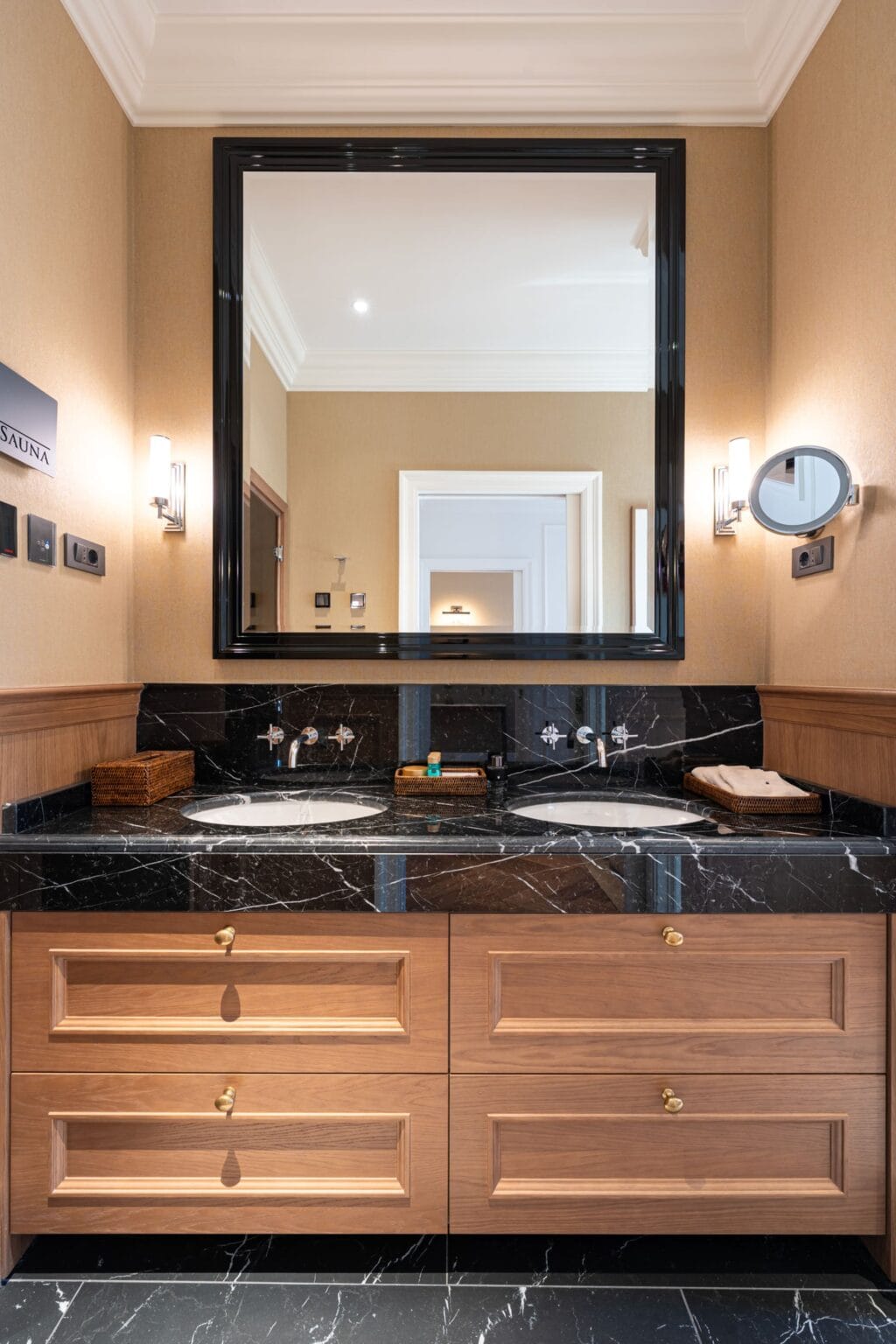 Signature Designer Penthouse Gorica C