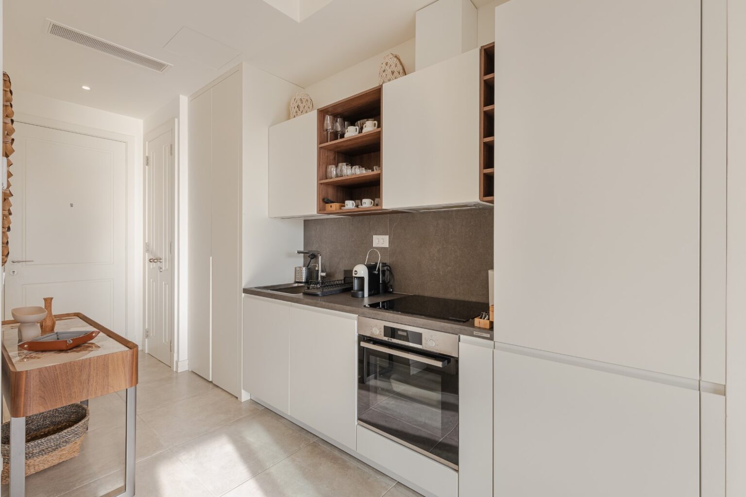 Furnished  Sea View Apartment Lustica Bay