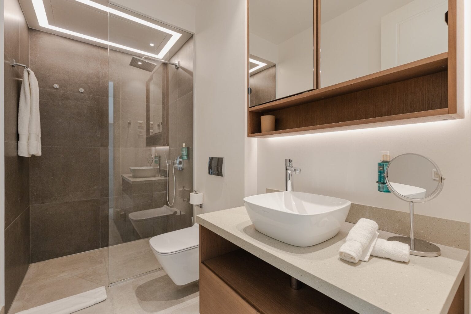 Furnished  Sea View Apartment Lustica Bay