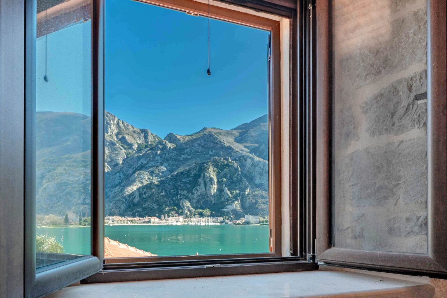 Waterfront stone house, Kotor