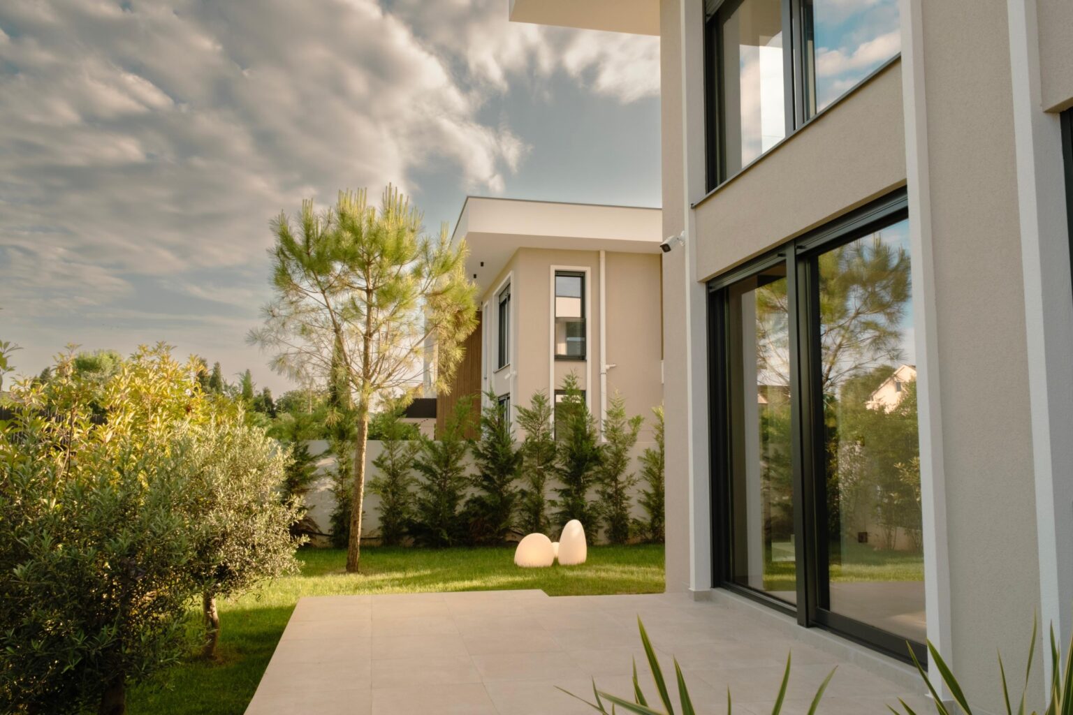 Modern Four Bedroom Villa Podgorica