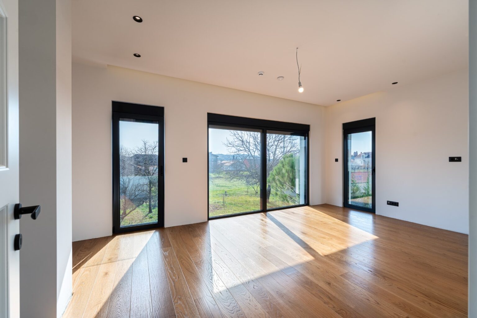 Modern Four Bedroom Villa Podgorica