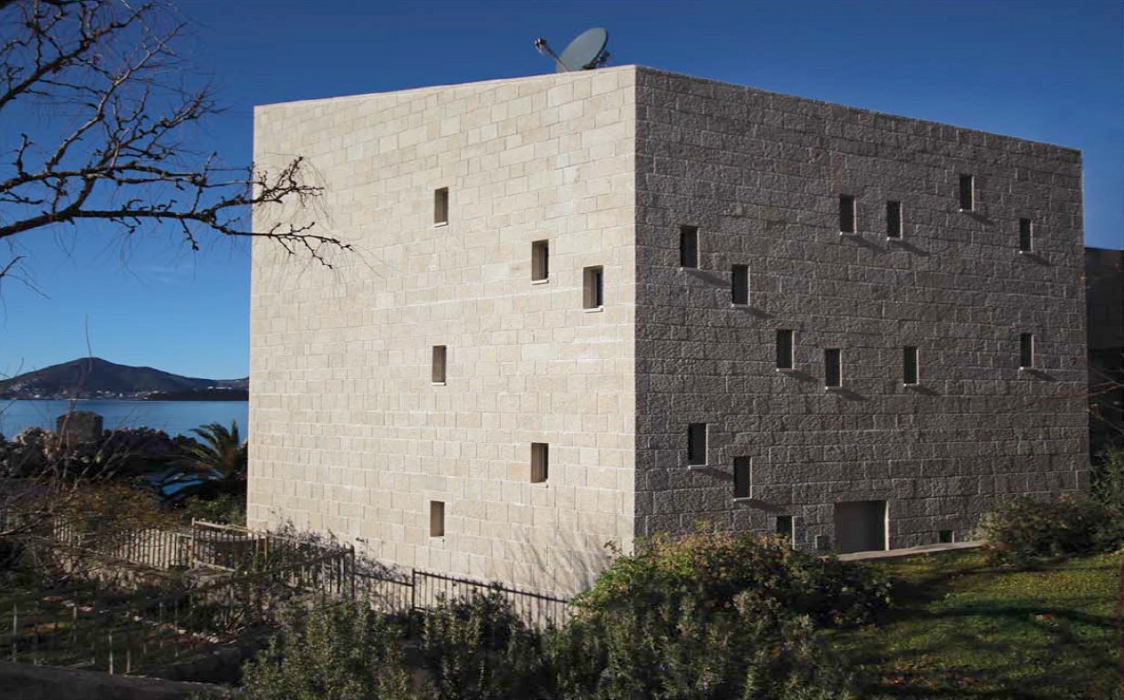 Modern Family Villa Przno