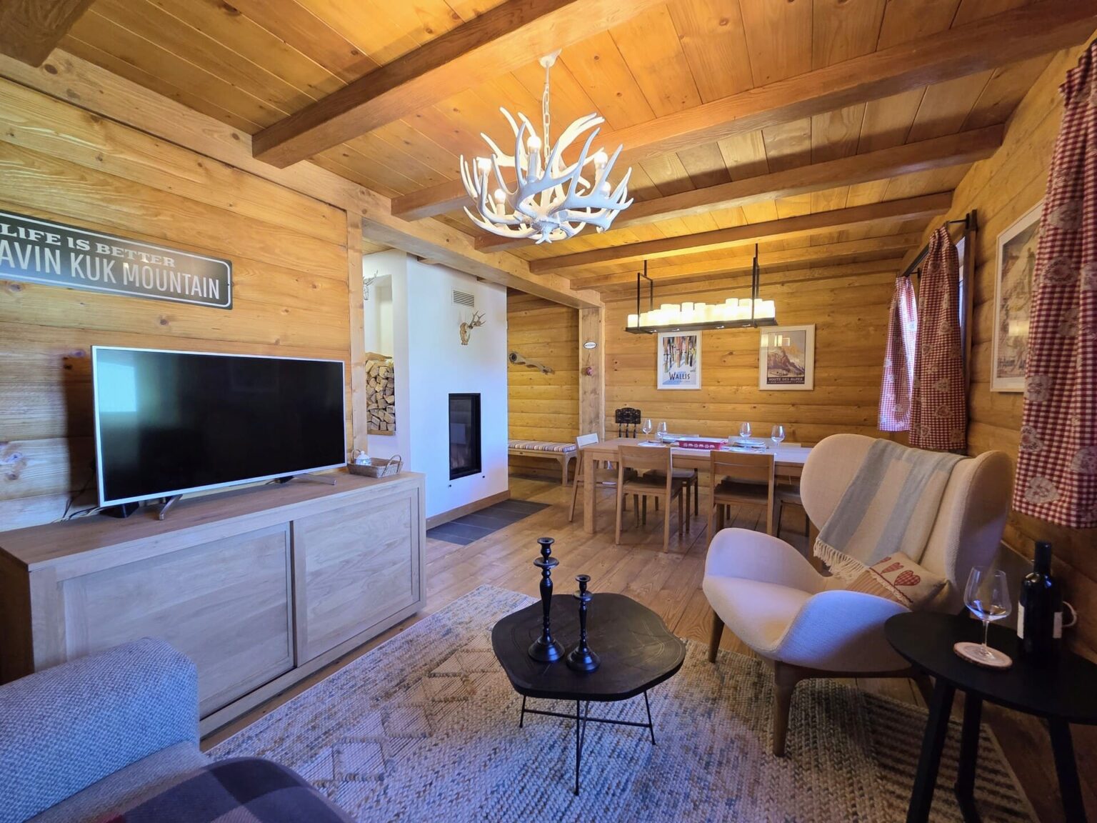 Furnished four bedroom house Zabljak