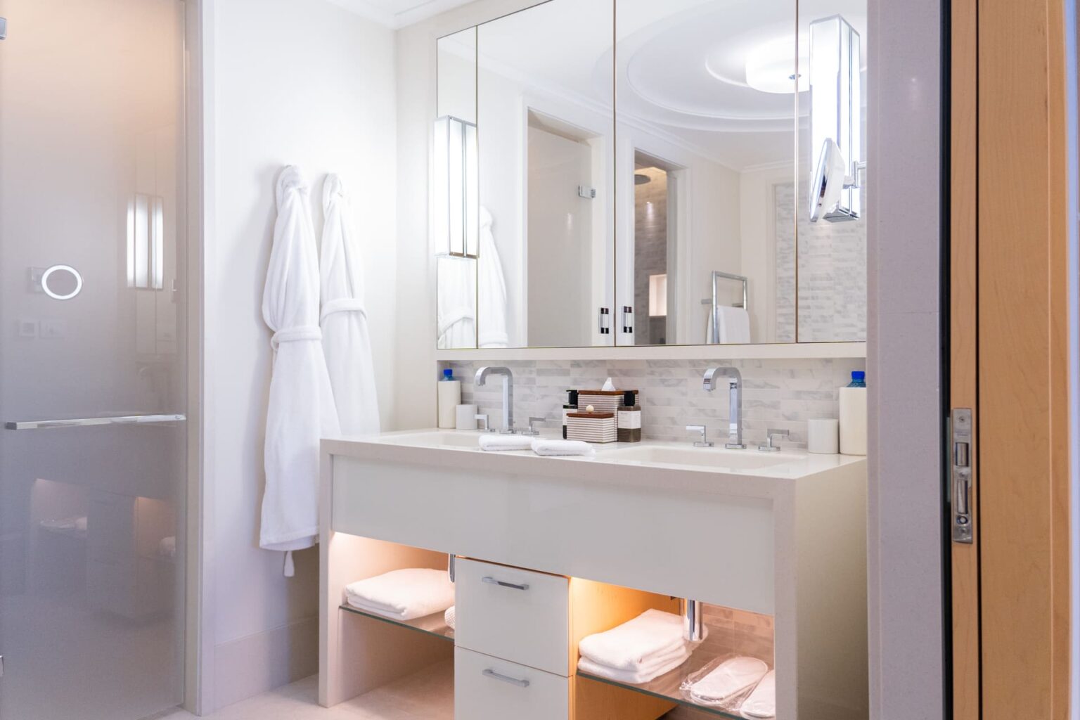 Serviced One-bedroom Apartment Baia