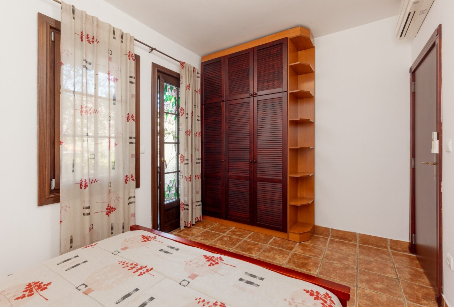 2bdr apartment Kostanjica