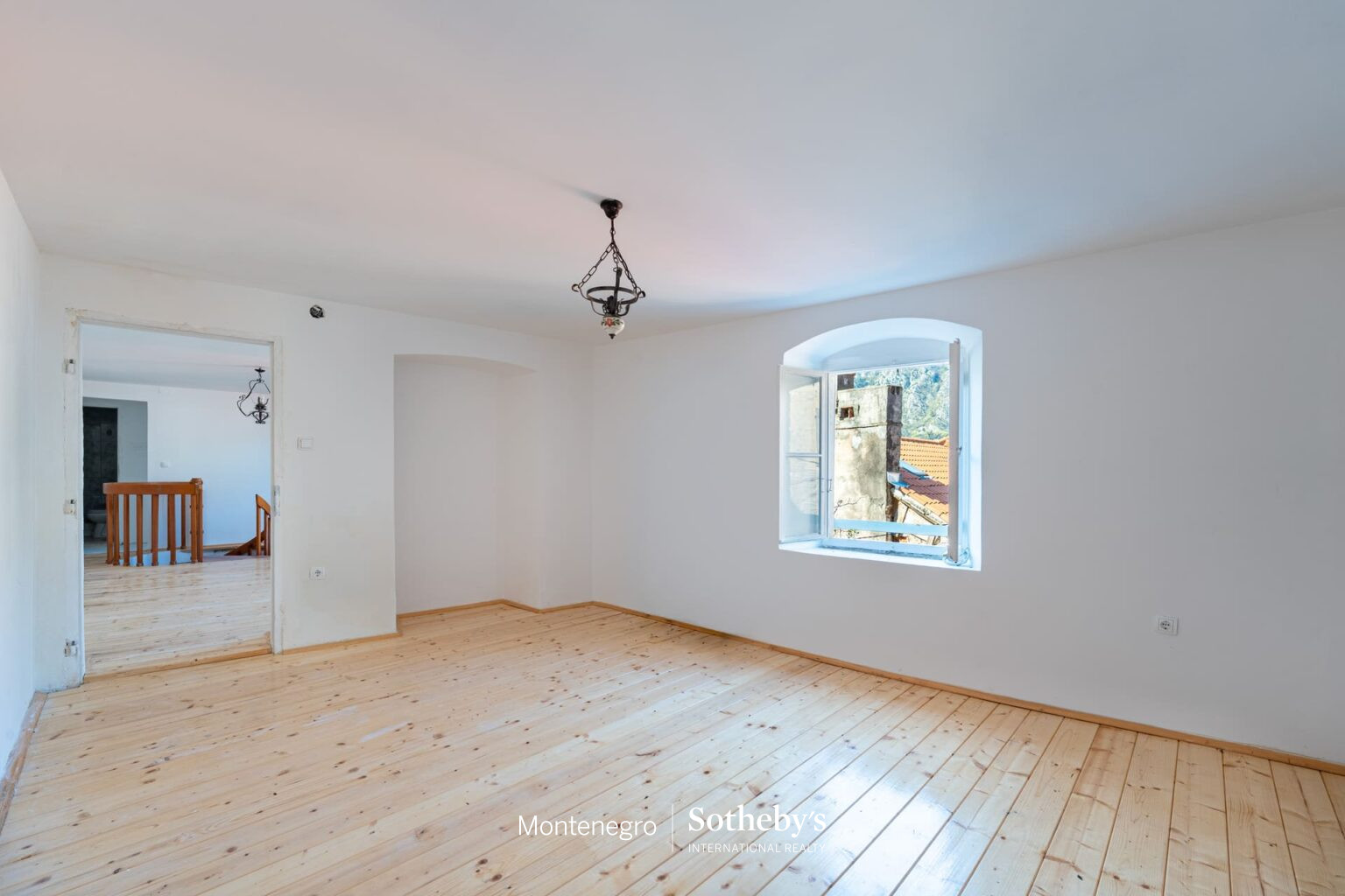 Kotor Old Town Sea-view Duplex