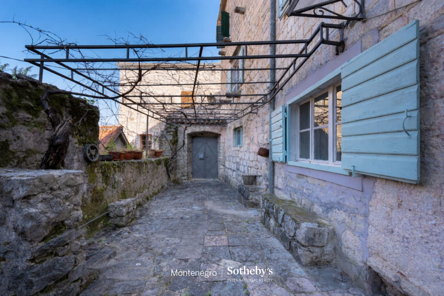 Kotor Old Town Sea-view Duplex