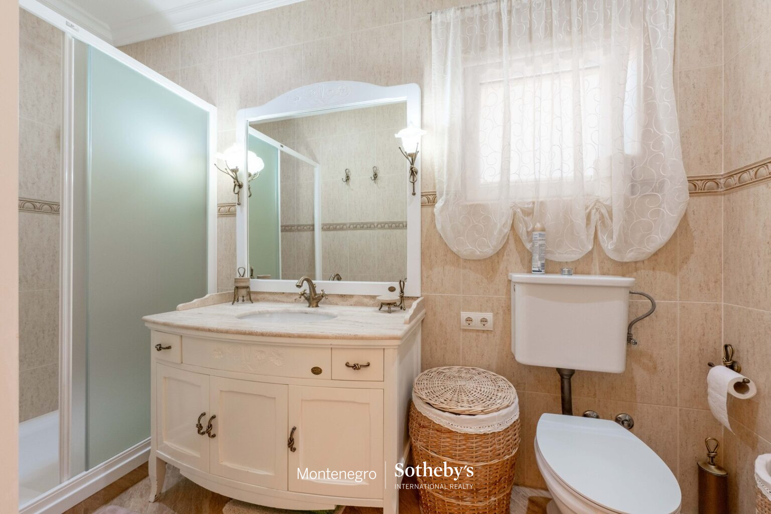 Exclusive residential villa with panoramic sea view, Budva, Blizikuće